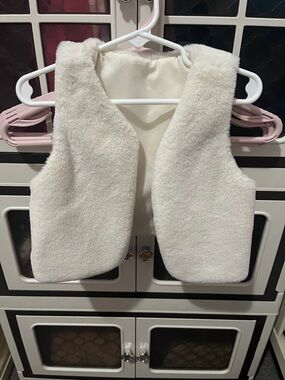 Cream Faux Fur Kids Vest - Unbranded